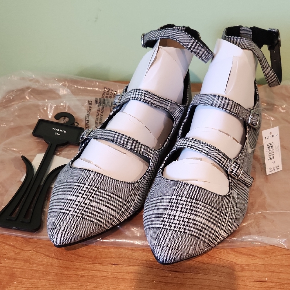 Torrid Plaid Women's Flats with Buckle Straps